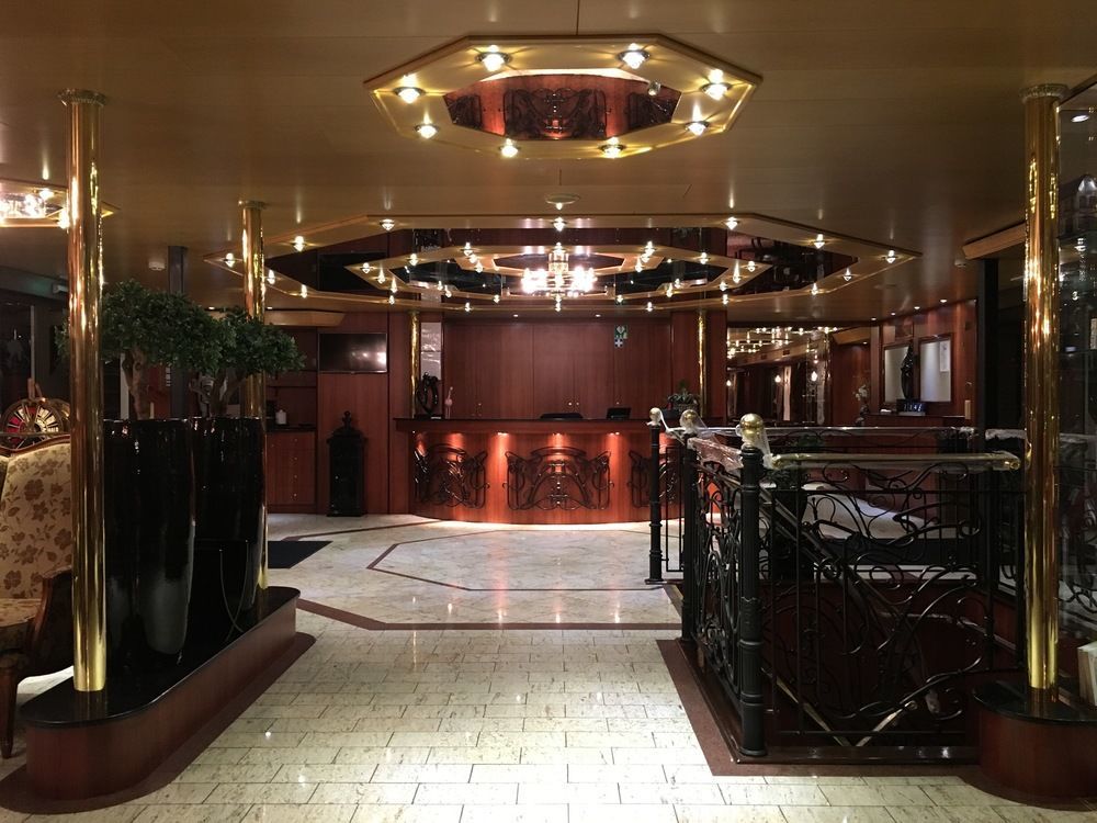 Hotel Knm Ms Switzerland I - 3*