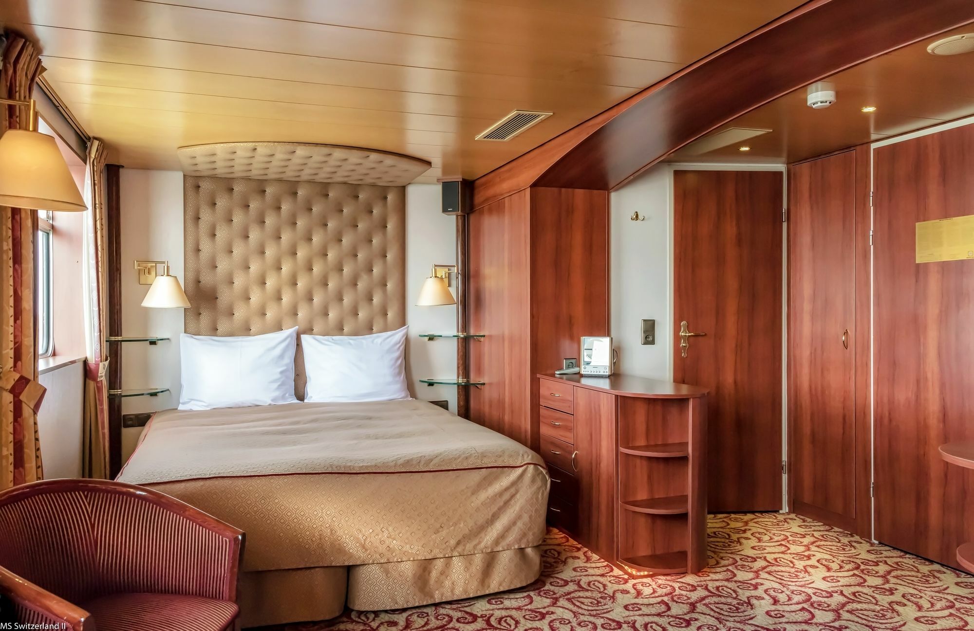 Knm Ms Switzerland I - Hotel 3*